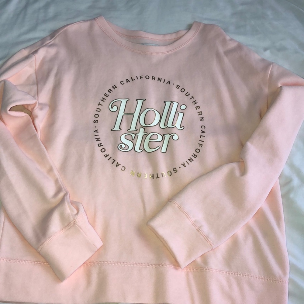 Hollister Crewneck